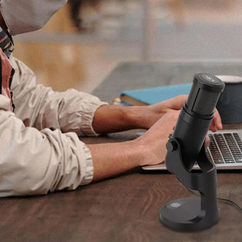 USB Condenser Mic, Quick Mute RGB Indicator Headphone Output